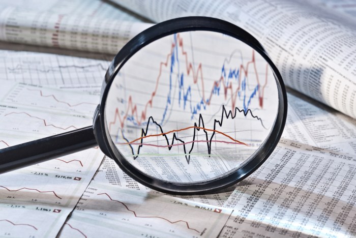 Begini Strategi Maksimalkan Investasi di Pasar Saham Strategi Investor Pemula Menghadapi Fluktuasi Pasar