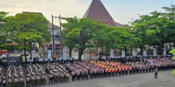 Alun-alun Ditutup dengan Pengamanan 1700 Personel