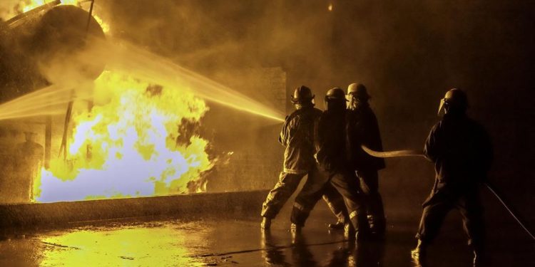 Kebakaran di Gandamekar Bekasi, Enam Unit Damkar Dikerahkan