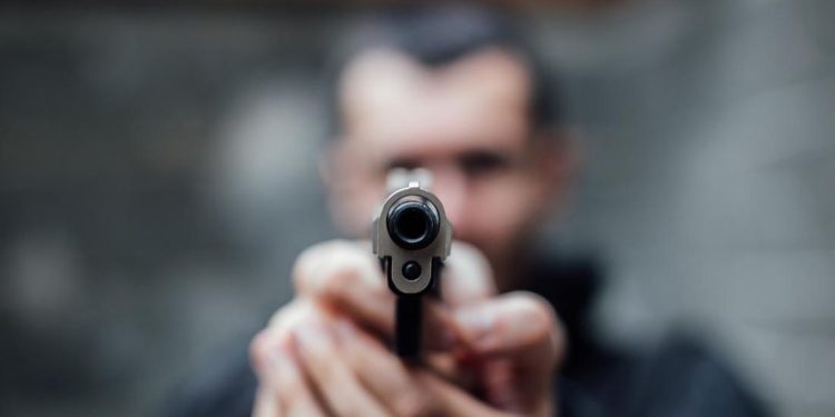 Polisi Ditembak di Kepala Saat Tangkap Pelaku Curanmor di Lampung