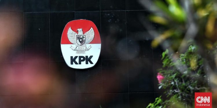 KPK Tangkap Tiga Tersangka Korupsi Pembangunan Gedung Pemkab Lamongan