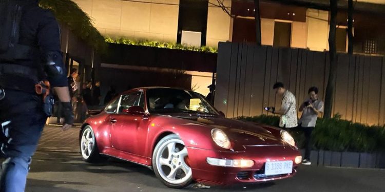 Penampakan Kendaraan Mewah Disita dari Rumah Silmy Karim