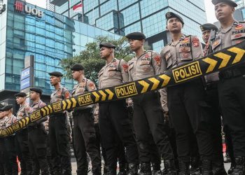 Polisi Kerahkan Ribuan Aparat Amankan Demo di DPR Hingga BGN
