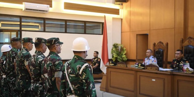 4 Anggota TNI Penyiram Air Keras Andrie Yunus Dituntut 2,5 Tahun Penjara