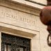 Perang AI Tingkatkan Inflasi Menurut The Fed, Apakah Suku Bunga Akan Naik?