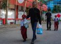 Pemerintah Terapkan Gerakan Ayah Mengantar Anak ke Sekolah