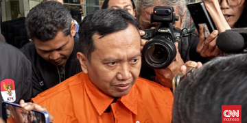 KPK Menahan Anggota DPRD Jatim Terkait Kasus Dana Hibah