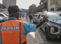Parkir di Tengah Isu Tarif Baru