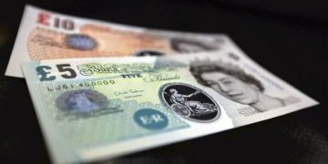 Fenomena Baru di Inggris, Bank Beralih dari Aset Berisiko ke Uang Tunai