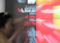 IHSG Terjun Bebas 1 Persen