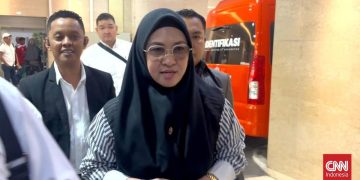 Pemakzulan Sitti Husniah dan Proses Dipecat sebagai Bupati Gowa