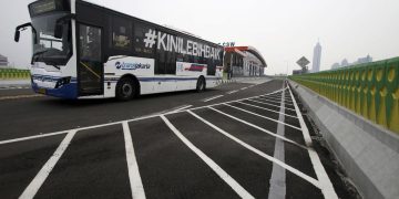 Pengguna Transportasi Publik di DKI Naik 10,8 Persen Menurut Pramono