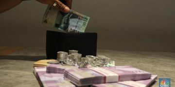 Jumlah Tabungan Ideal di Usia 50 Tahun Berdasarkan Pendapat Pakar Keuangan