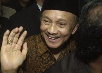Dolar Hanya Rp6.550 di Masa Habibie, Apa Penyebabnya?