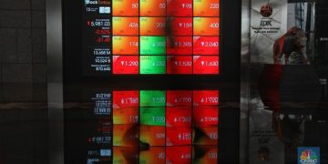 IHSG Terjun Bebas 2 Persen