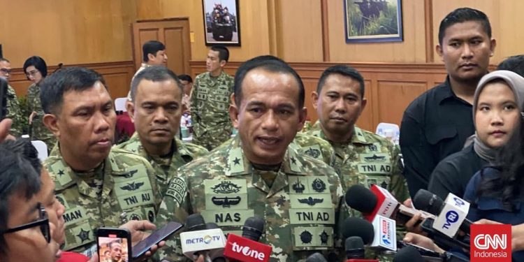 TNI Amankan Anggota Usai Rumah Dinas Diduga Menjadi Markas Judol