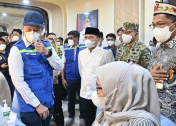 Klarifikasi Menkes tentang Foto Penggunaan Tabung Oksigen di Palangka Raya