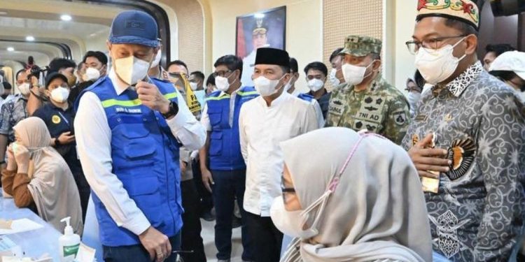 Klarifikasi Menkes tentang Foto Penggunaan Tabung Oksigen di Palangka Raya