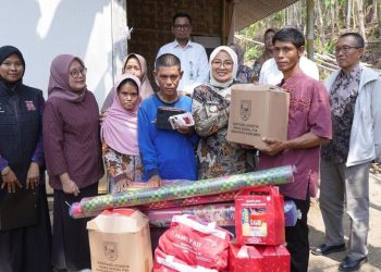 Keluarga Prasejahtera di Buayan Menerima Bantuan Pembangunan Rumah Pasca Kebakaran