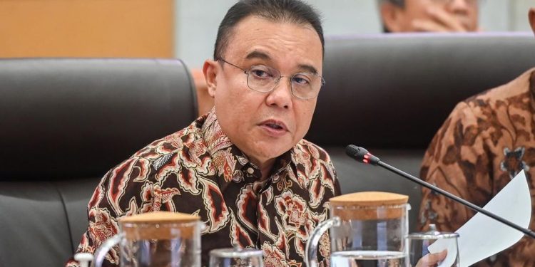 Respons Kritik Negara Tetangga Terhadap Asap Karhutla oleh Dasco