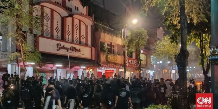 Polisi Bebaskan 34 Orang Setelah Aksi Demo Ricuh di Malioboro Jogja