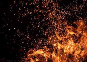 Motor Balap Terbakar Saat Uji Coba di Stadion Benteng Tangerang